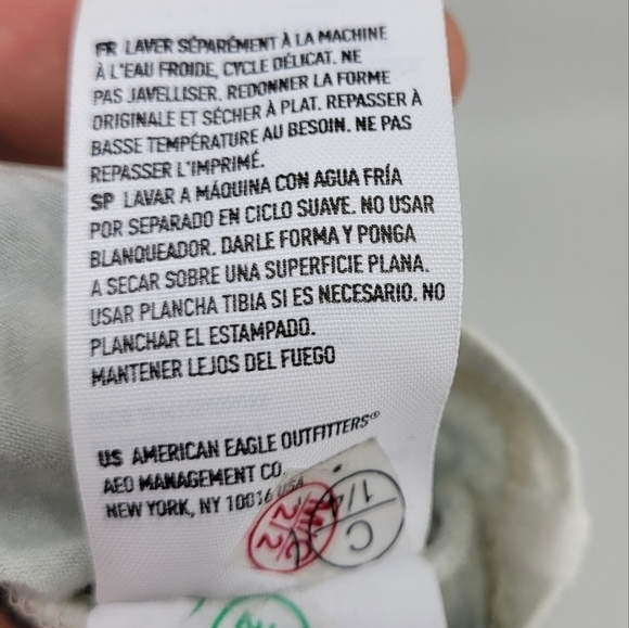 American Eagle Blue Tie Dye Knotted Cut Out Tee Size S - Picture 9 of 12